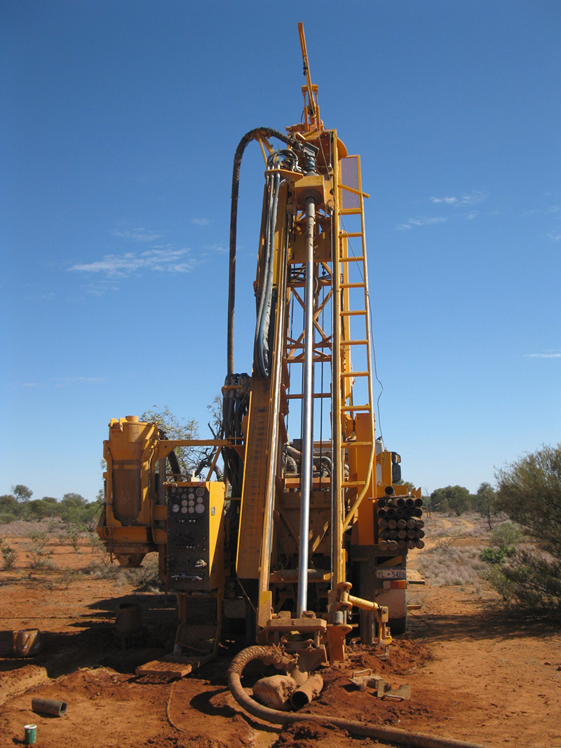 Drill rig image